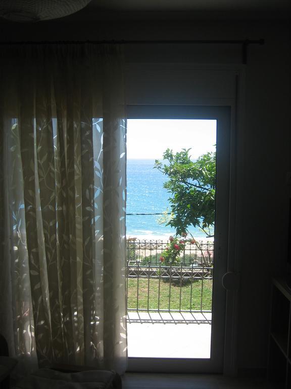 Villa Sunset Paralia Vrachou Luaran gambar
